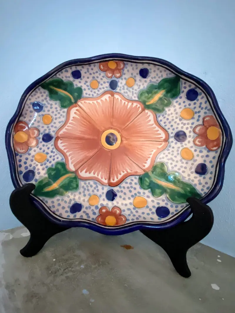 Talavera platter, Casa Gratitud, Yelapa